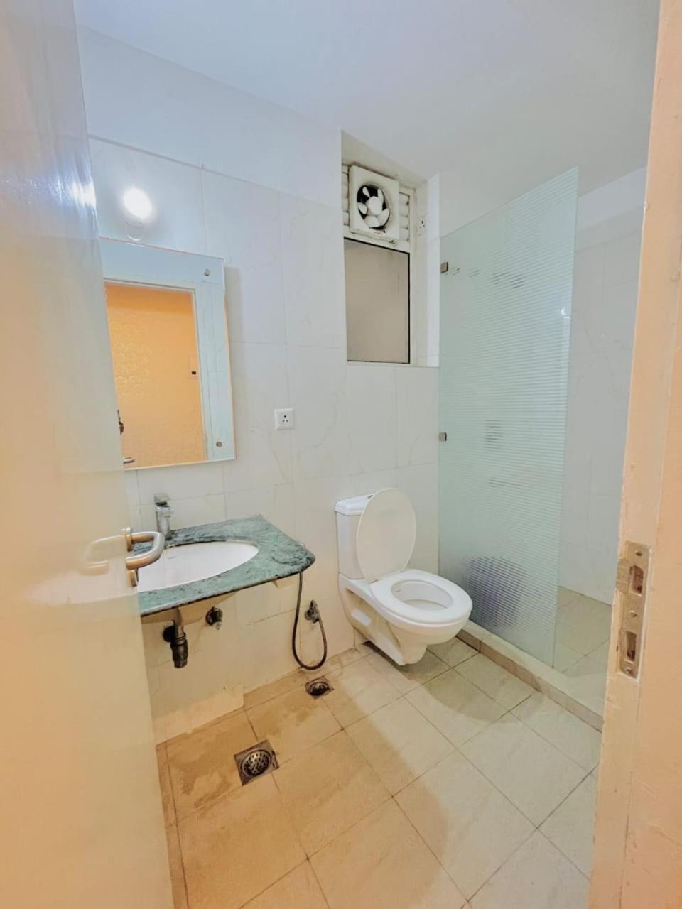 Dolphin Inn & Suites Manhattan Lucknow Luaran gambar